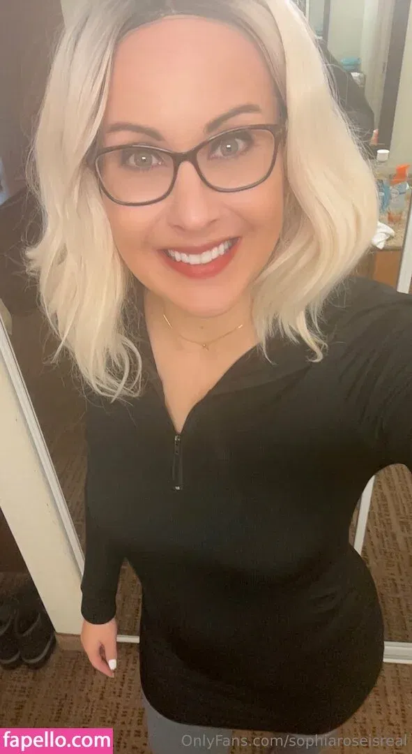 sophiaroseisreal Onlyfans Photo Gallery 