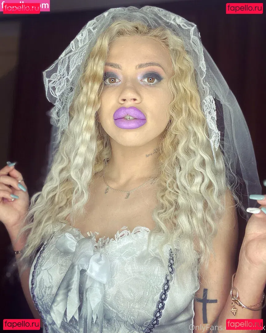 voinix Onlyfans Photo Gallery 