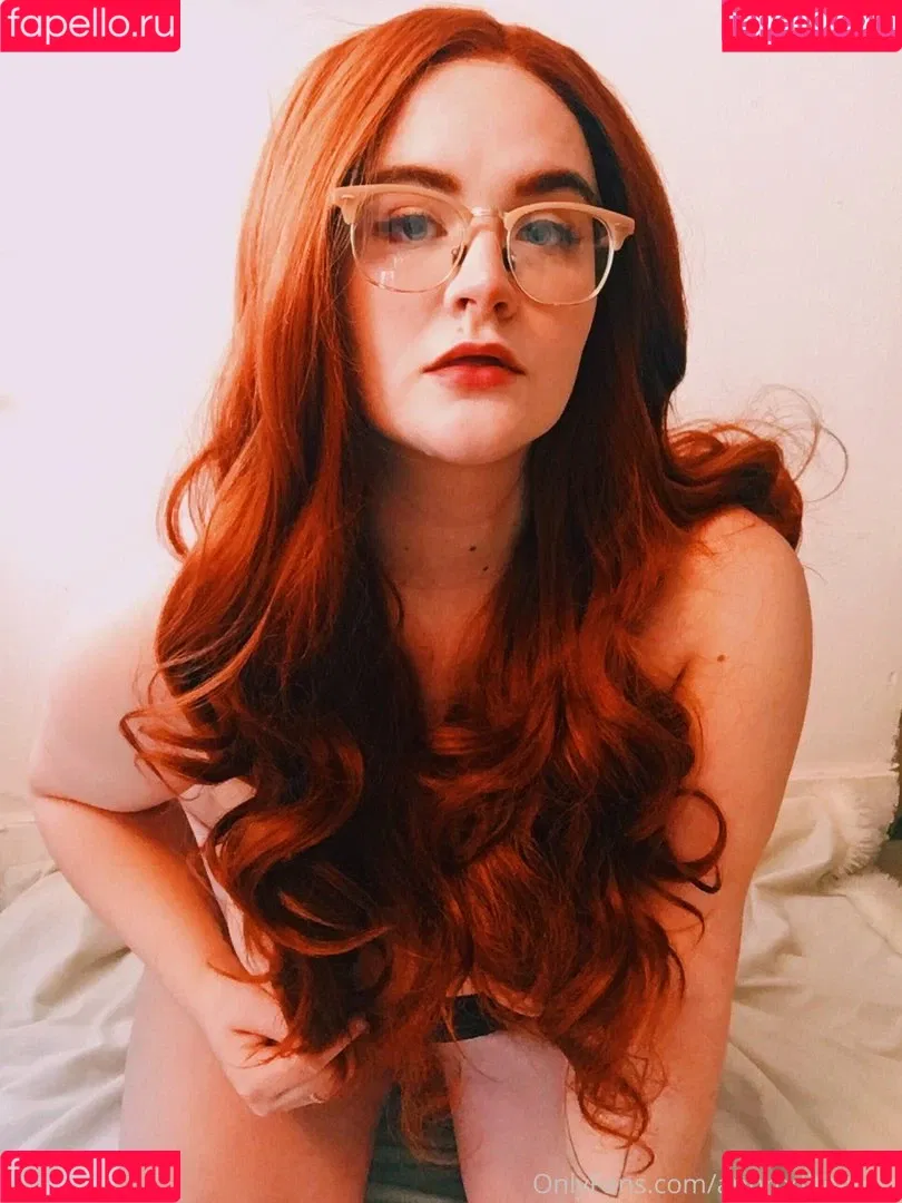 Allisonivyx Onlyfans Photo Gallery 
