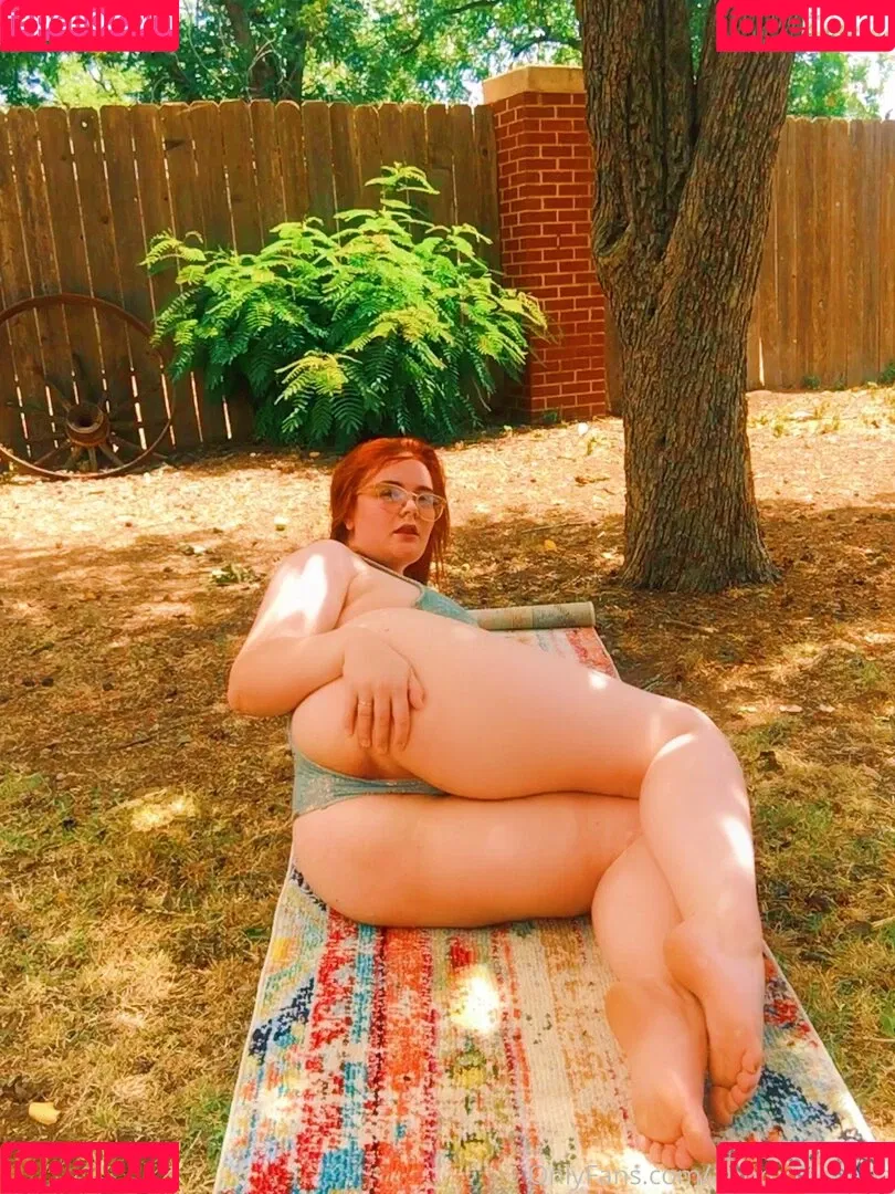 Allisonivyx Onlyfans Photo Gallery 