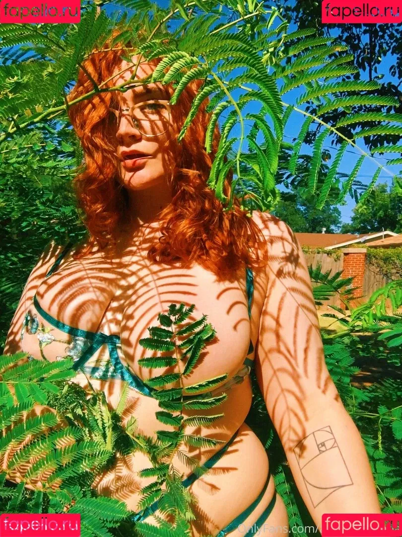 Allisonivyx Onlyfans Photo Gallery 
