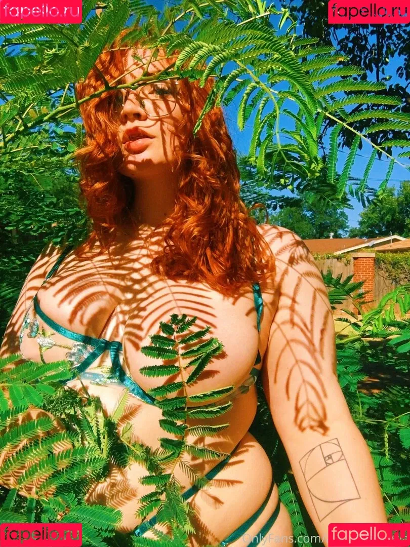 Allisonivyx Onlyfans Photo Gallery 
