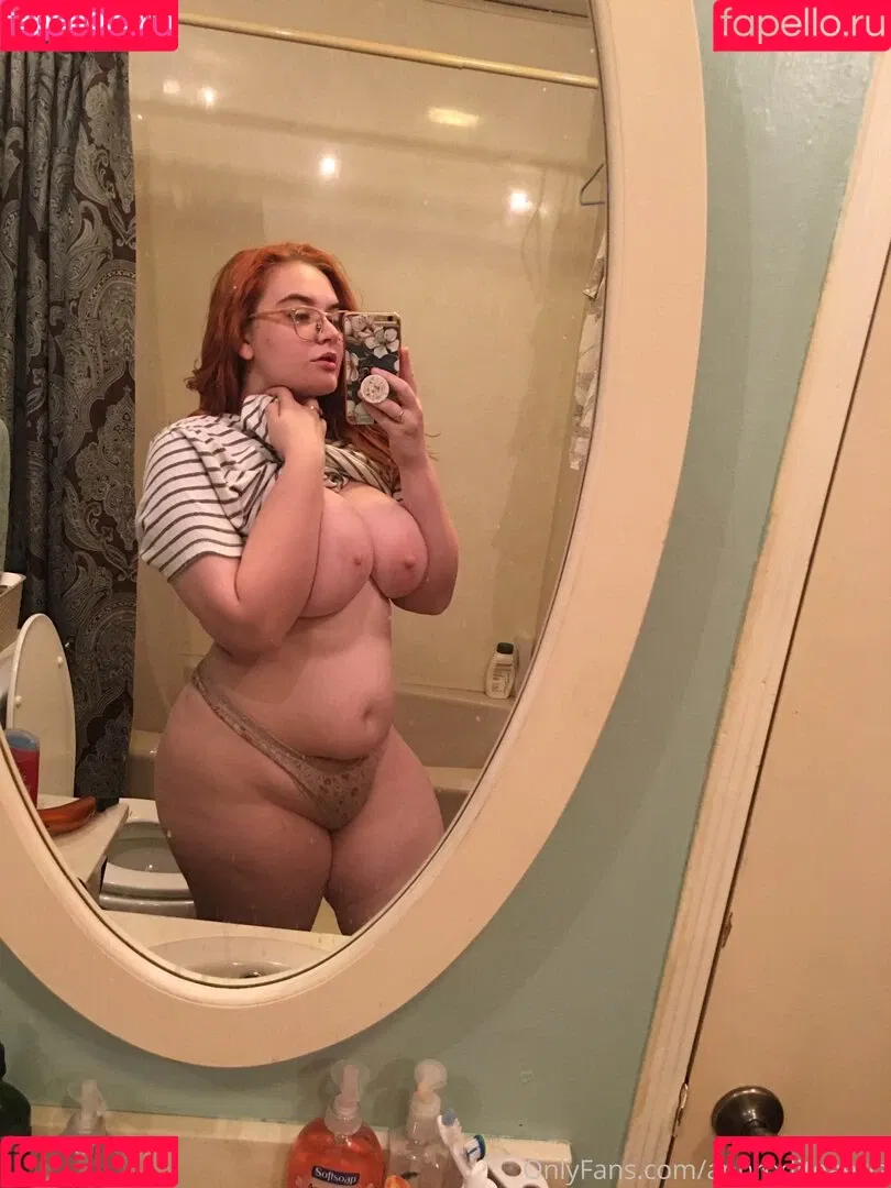 Allisonivyx Onlyfans Photo Gallery 