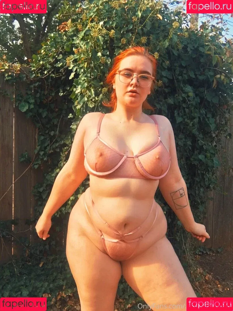 Allisonivyx Onlyfans Photo Gallery 