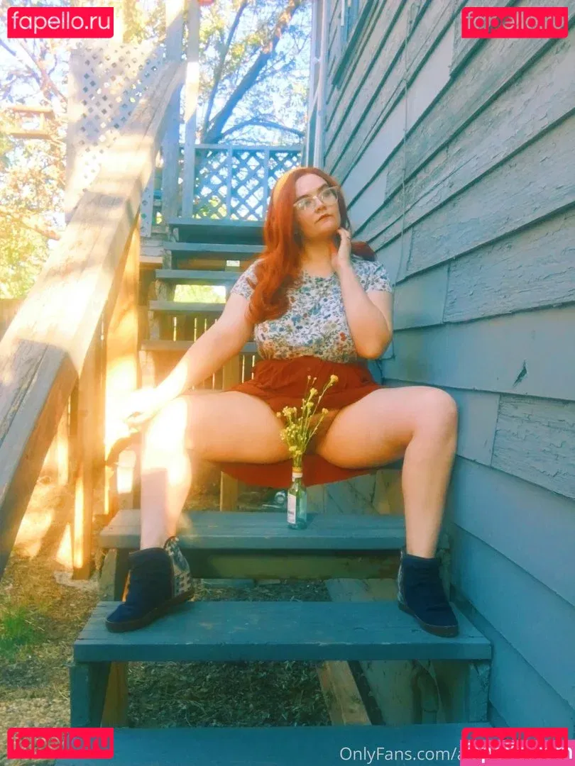 Allisonivyx Onlyfans Photo Gallery 