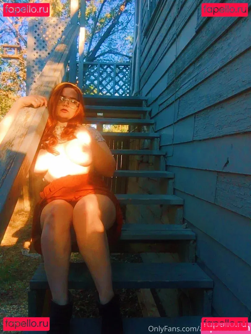 Allisonivyx Onlyfans Photo Gallery 