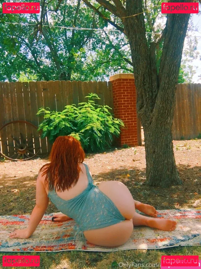 Allisonivyx Onlyfans Photo Gallery 