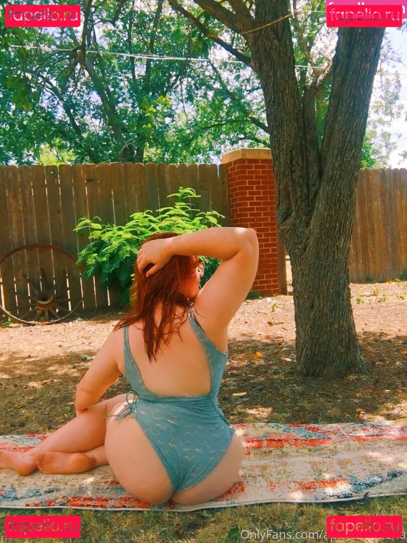 Allisonivyx Onlyfans Photo Gallery 