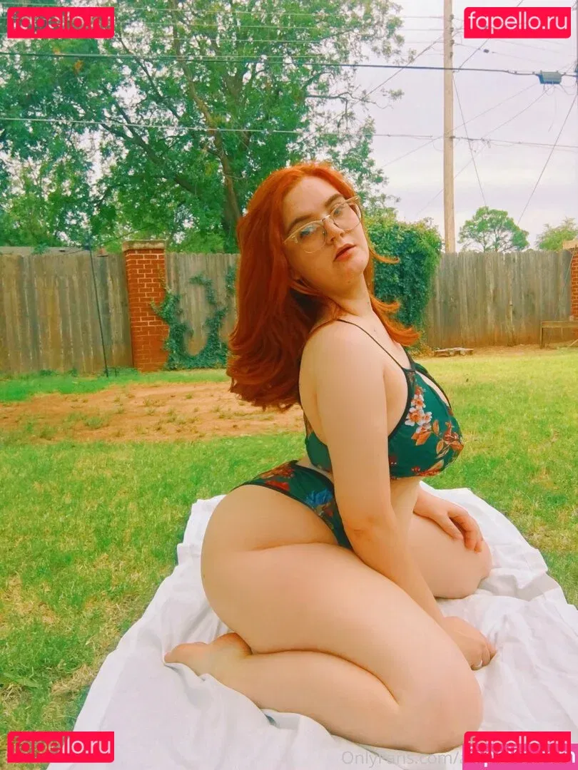 Allisonivyx Onlyfans Photo Gallery 