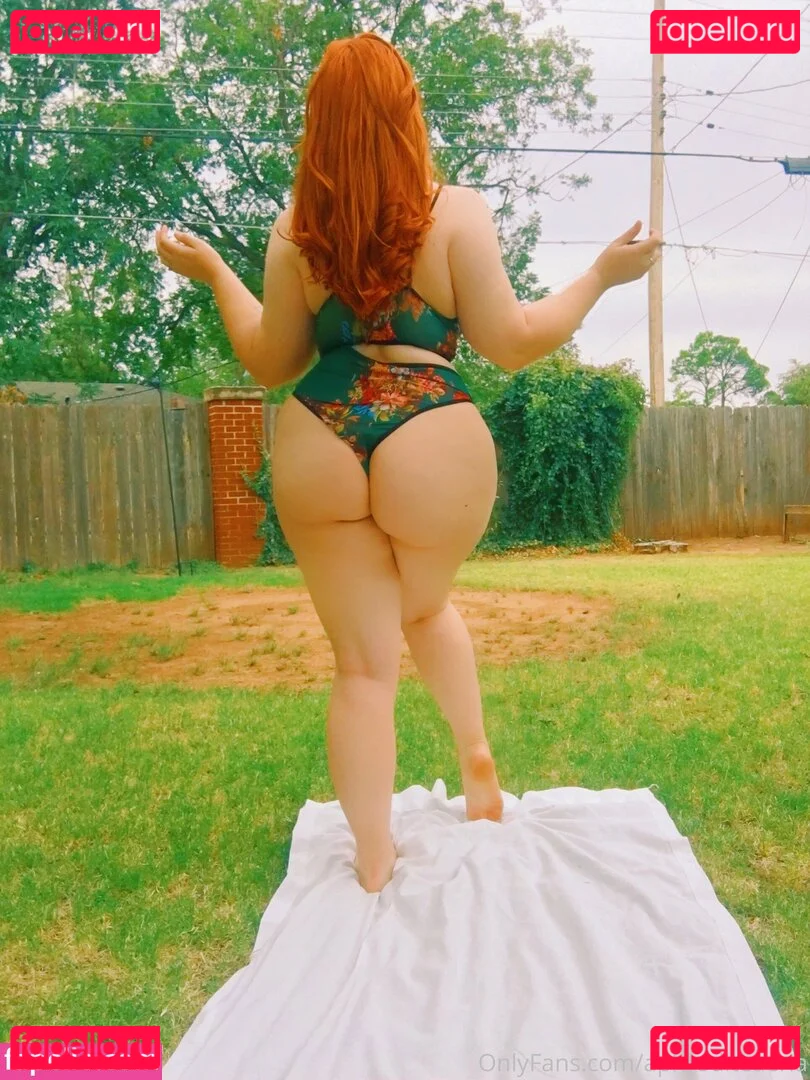 Allisonivyx Onlyfans Photo Gallery 