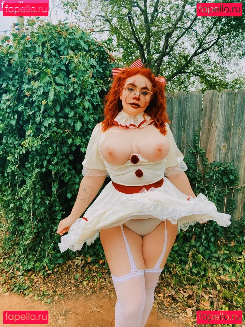 Allisonivyx Onlyfans Photo Gallery 