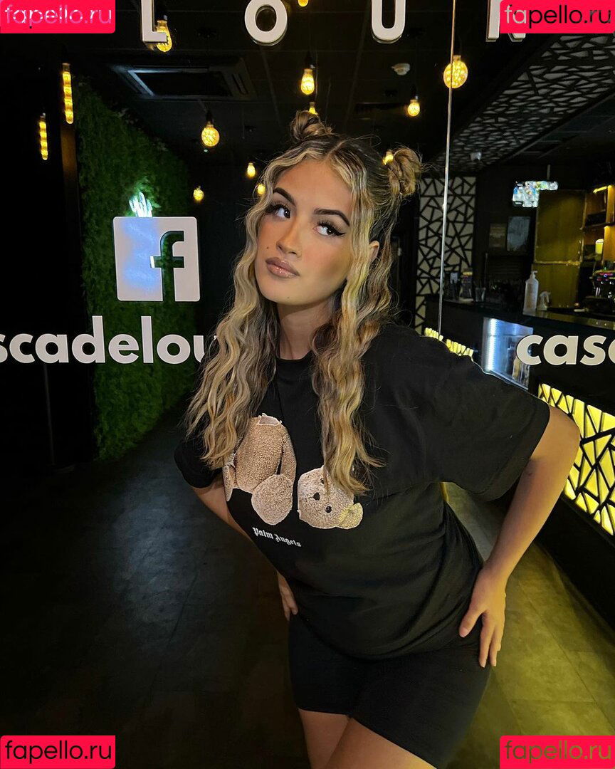 Goldensugaarr Onlyfans Photo Gallery 