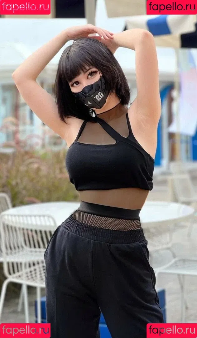 Larissa Rochefort Onlyfans Photo Gallery 