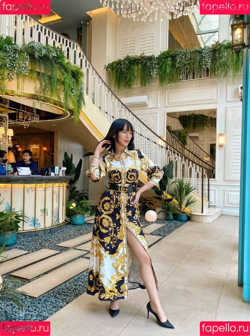 Larissa Rochefort Onlyfans Photo Gallery 