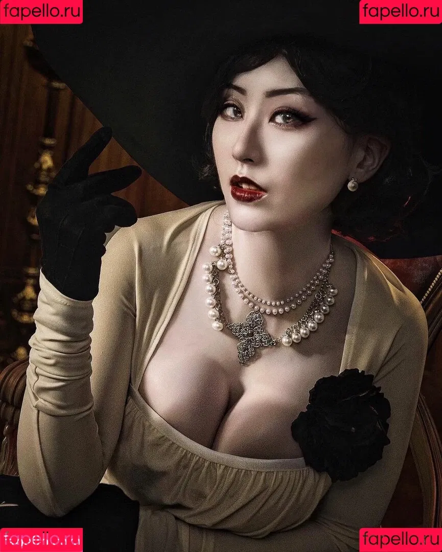 Larissa Rochefort Onlyfans Photo Gallery 