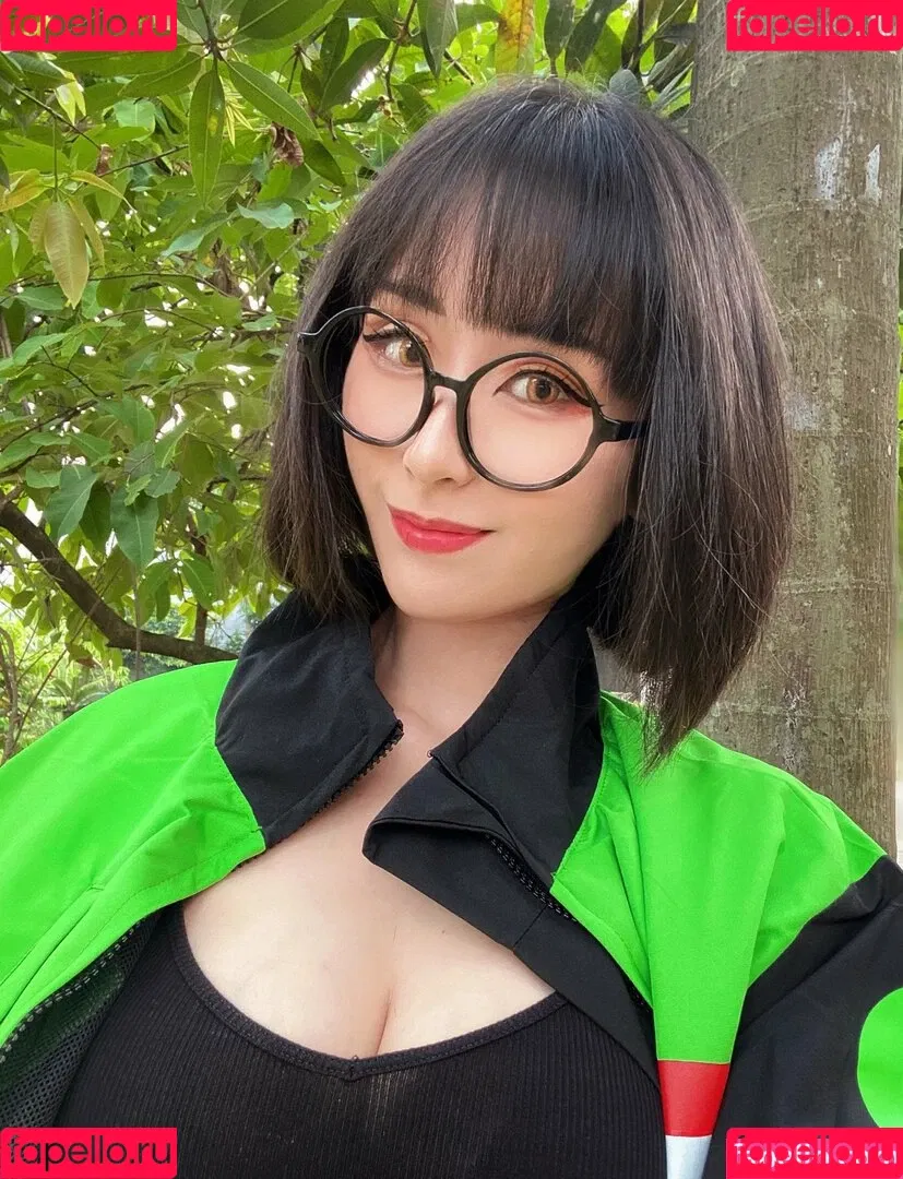Larissa Rochefort Onlyfans Photo Gallery 