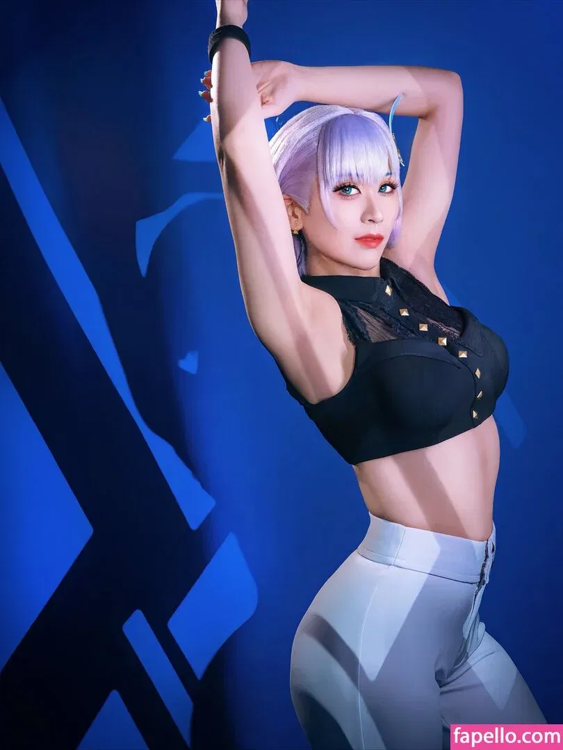 Larissa Rochefort Onlyfans Photo Gallery 