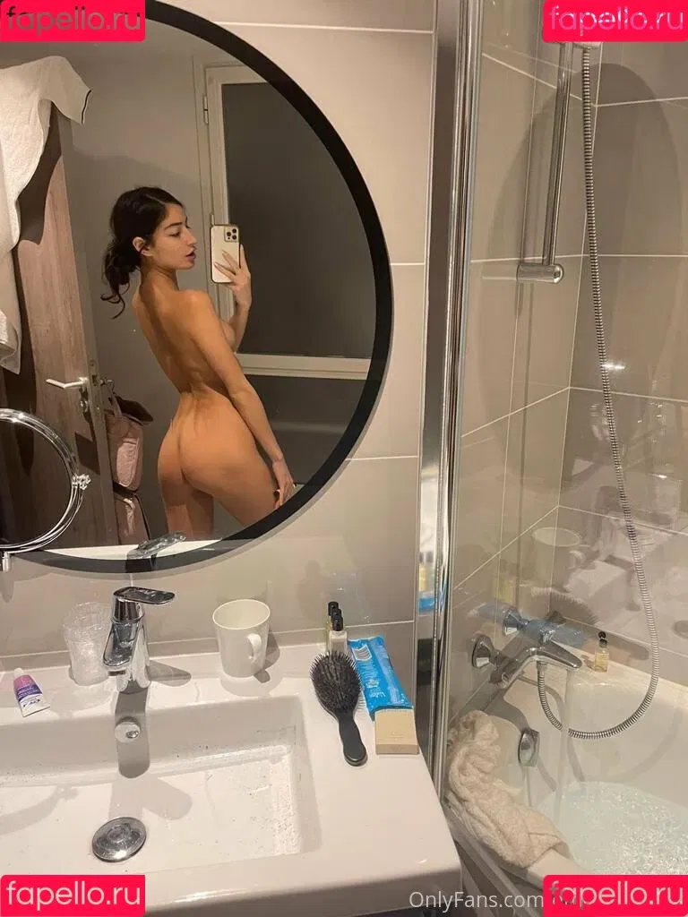 Emily Willis Onlyfans Photo Gallery 