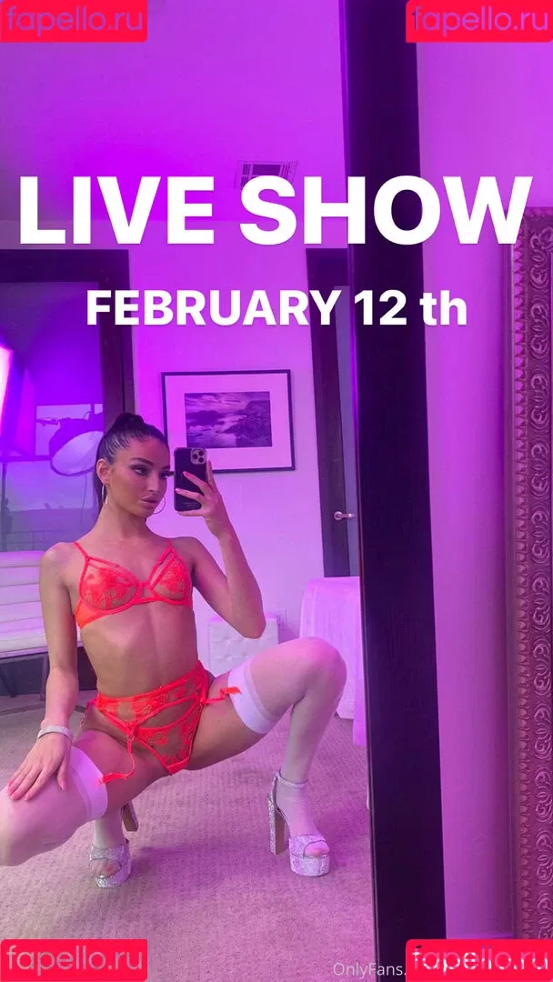 Emily Willis Onlyfans Photo Gallery 
