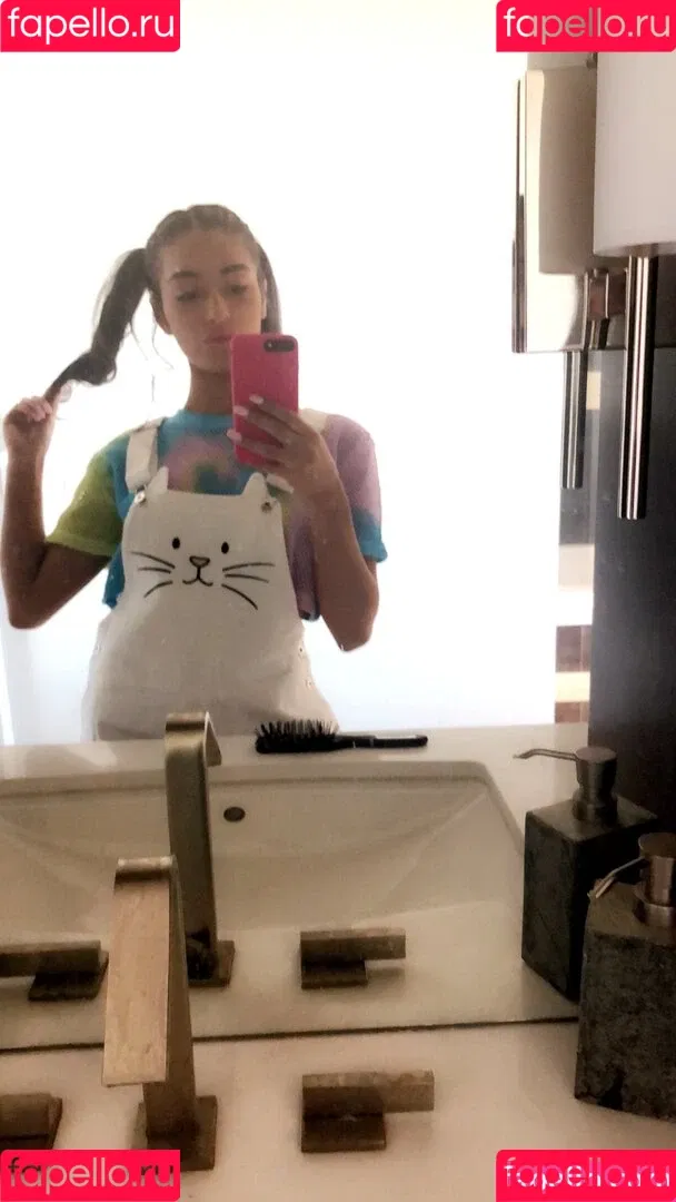 Emily Willis Onlyfans Photo Gallery 