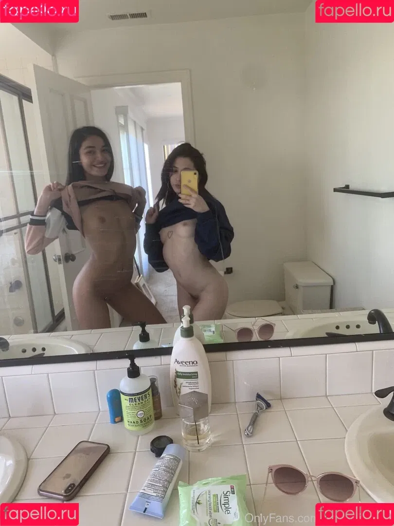 Emily Willis Onlyfans Photo Gallery 