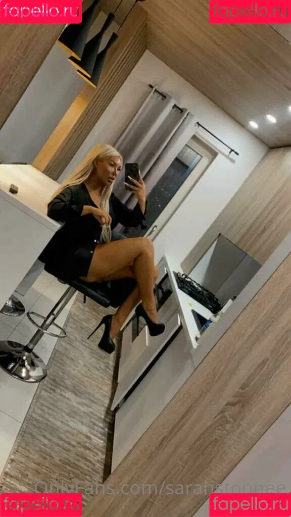 sarahstonnee Onlyfans Photo Gallery 