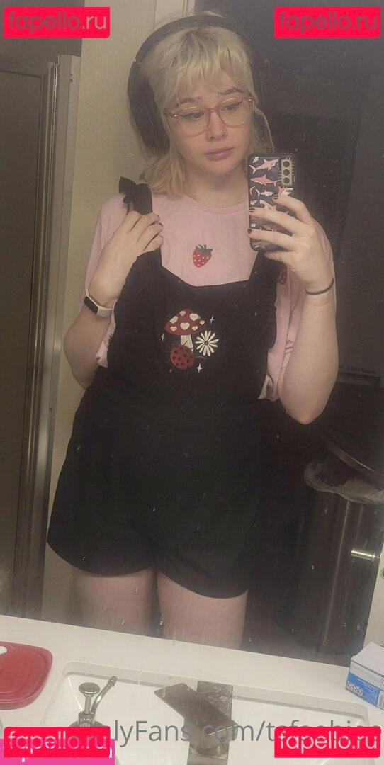 Tsfaebiee / funsizeherself Onlyfans Photo Gallery 