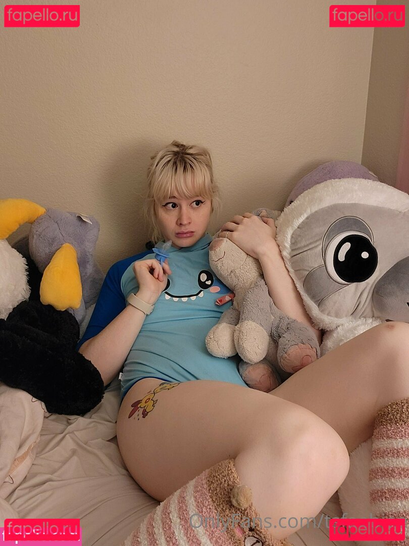 Tsfaebiee / funsizeherself Onlyfans Photo Gallery 