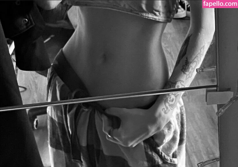 Hollowpix_ Onlyfans Photo Gallery 