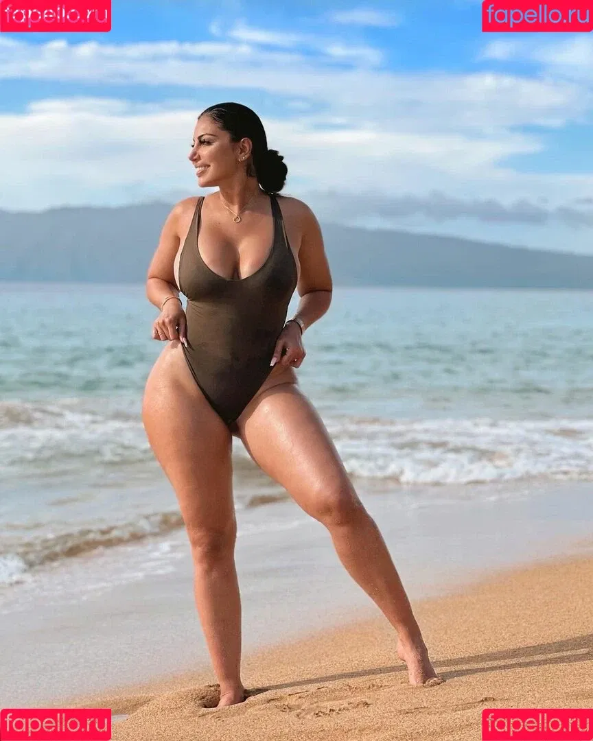 lareinasworld Onlyfans Photo Gallery 