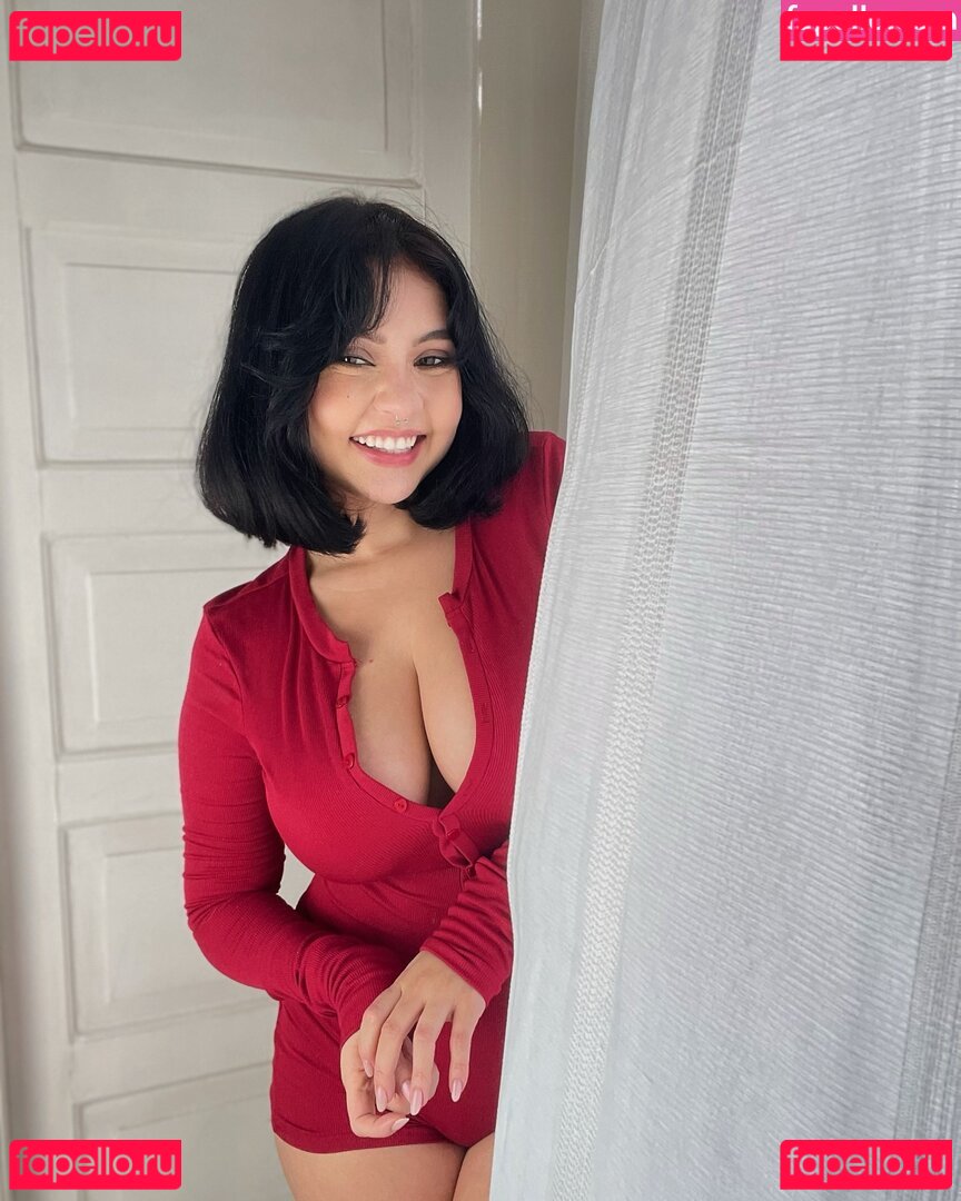 Iaiadog / iasmimlorena Onlyfans Photo Gallery 