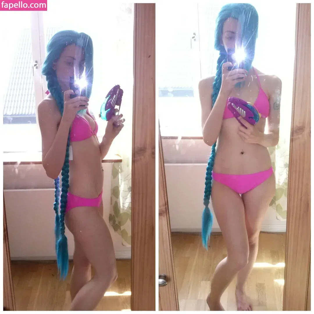 Shiroiaisu Anpan Onlyfans Photo Gallery 