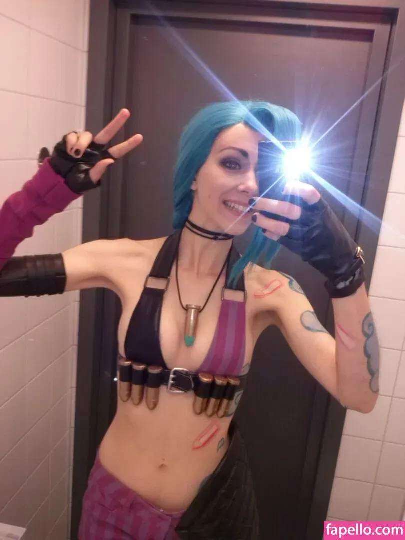 Shiroiaisu Anpan Onlyfans Photo Gallery 