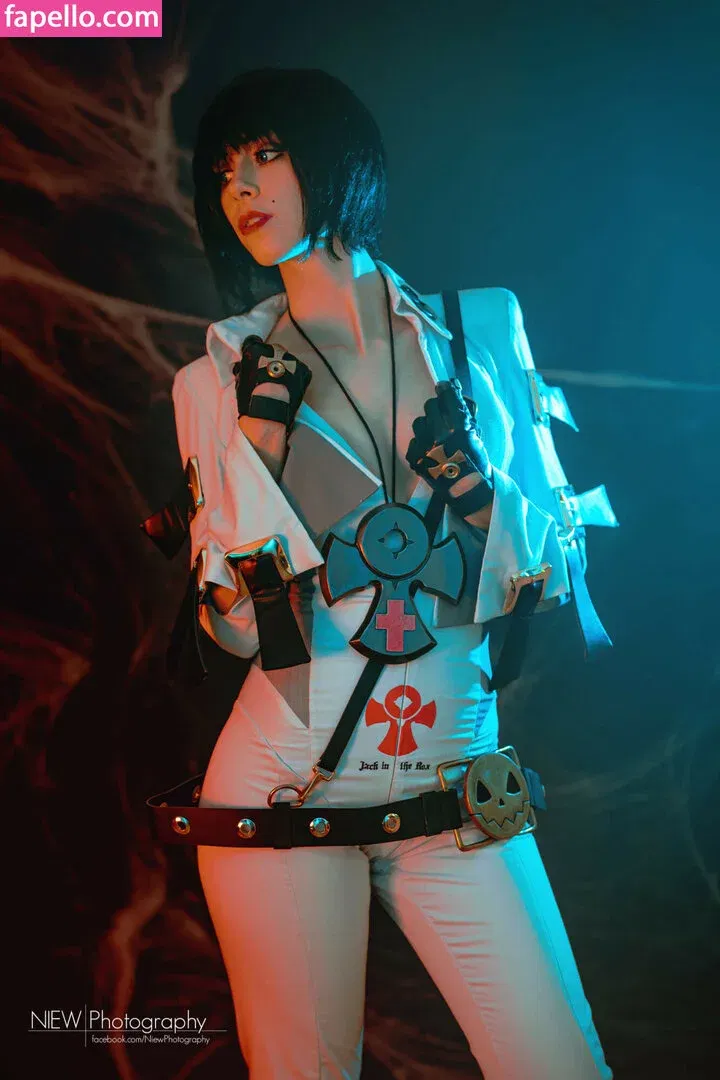 Shiroiaisu Anpan Onlyfans Photo Gallery 