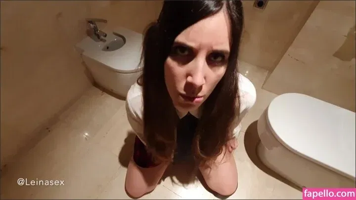 Lunna Sky Onlyfans Photo Gallery 