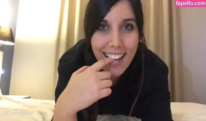 Lunna Sky Onlyfans Photo Gallery 