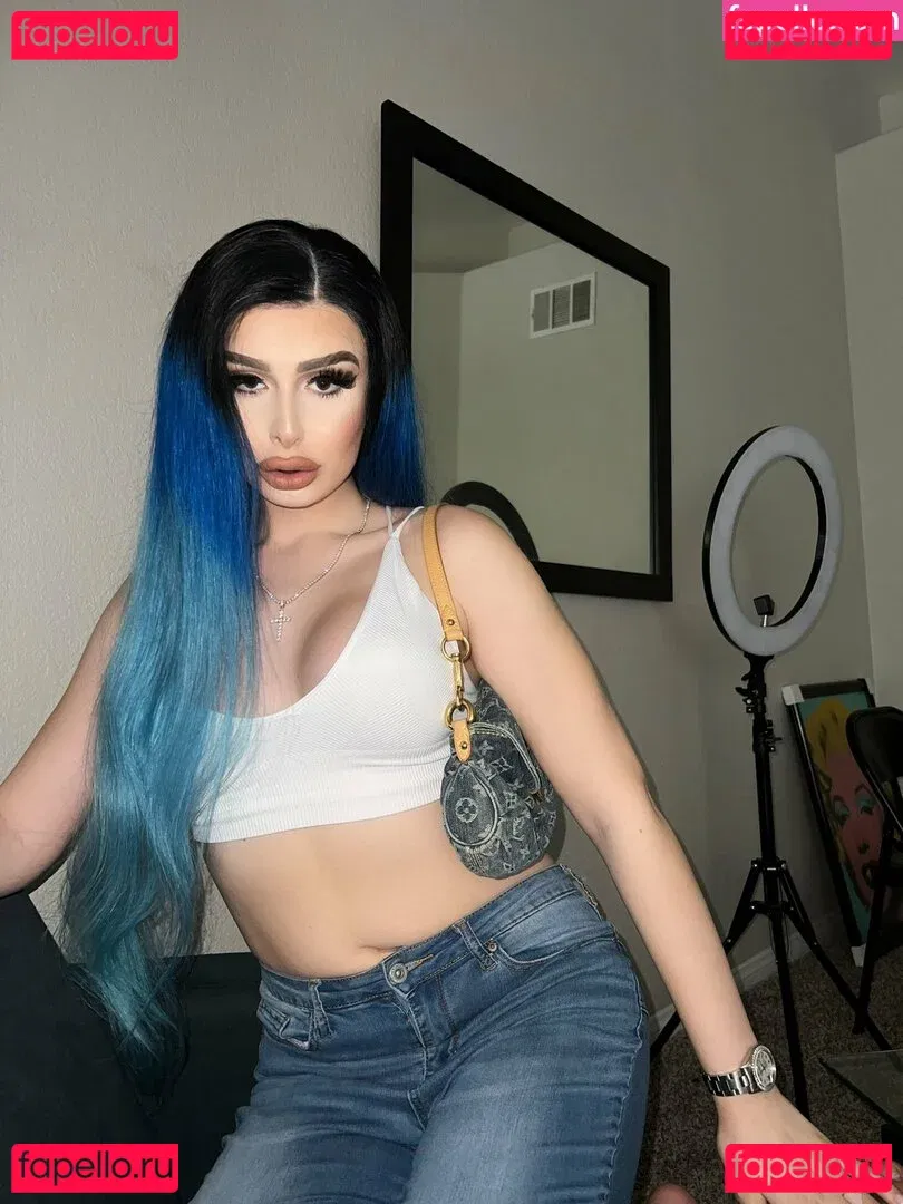 Ivory Mayhem Onlyfans Photo Gallery 