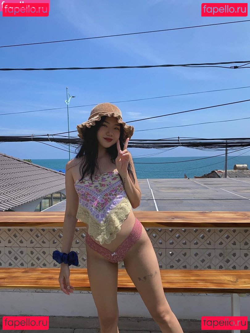 Thanh Nhen / nhennhensohott / th.nhen Onlyfans Photo Gallery 