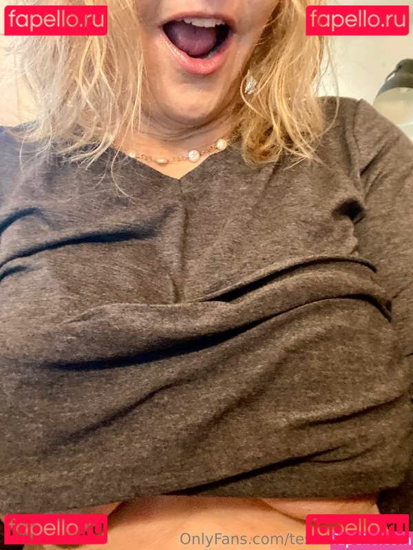 Tess Mature / tesscooksfrench Onlyfans Photo Gallery 