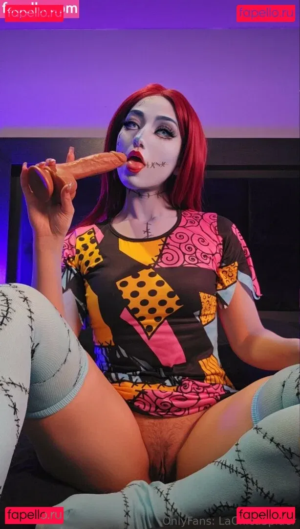 lachicaspider Onlyfans Photo Gallery 