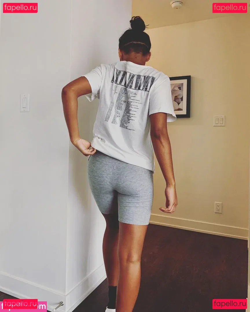 Sydney Park Onlyfans Photo Gallery 