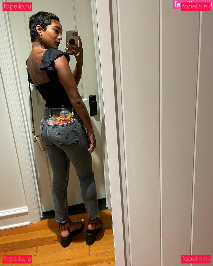 Sydney Park Onlyfans Photo Gallery 