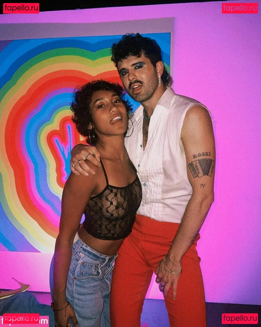 Sydney Park Onlyfans Photo Gallery 