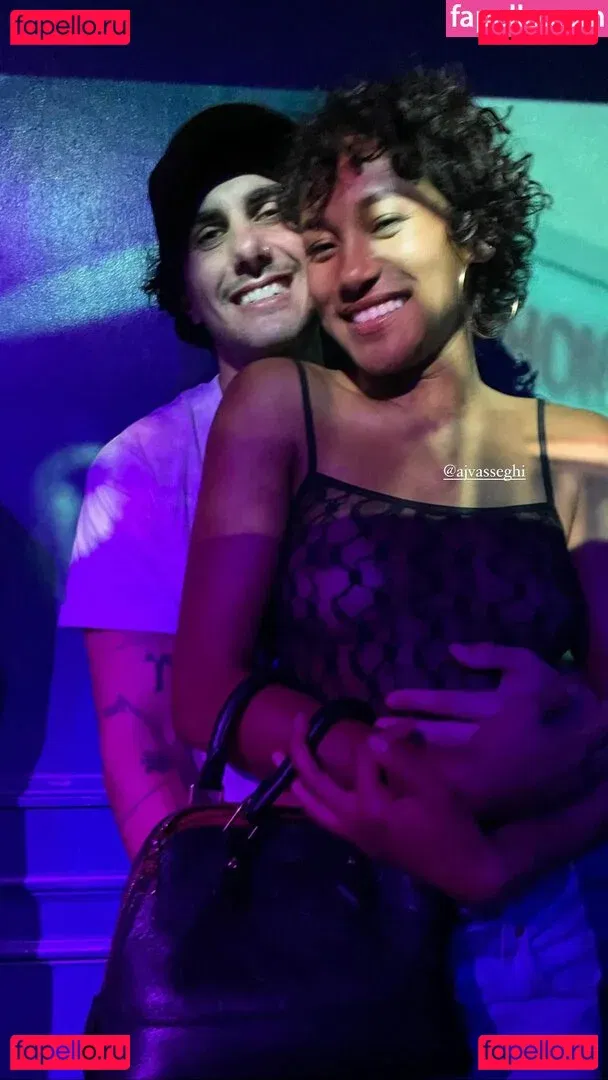 Sydney Park Onlyfans Photo Gallery 