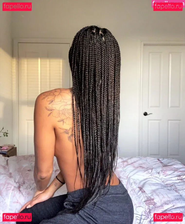 Sydney Park Onlyfans Photo Gallery 