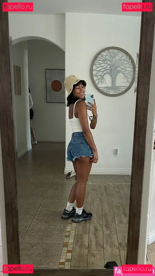 Sydney Park Onlyfans Photo Gallery 