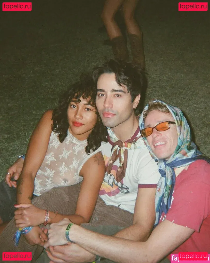 Sydney Park Onlyfans Photo Gallery 