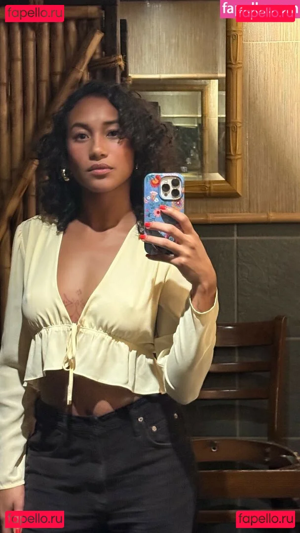 Sydney Park Onlyfans Photo Gallery 