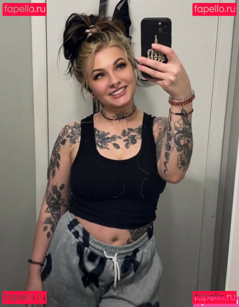 Alyssa Muncy / al_lol_ssa / alyssamuncy781 Onlyfans Photo Gallery 