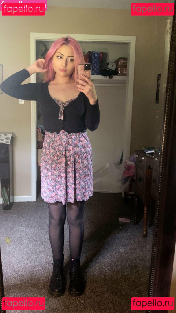 cheycheyhey Onlyfans Photo Gallery 